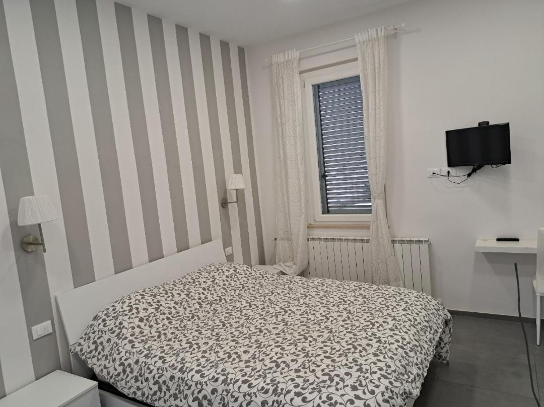 Massaro Apartments Via Firenze Pescara Abruzzo Bagian luar foto